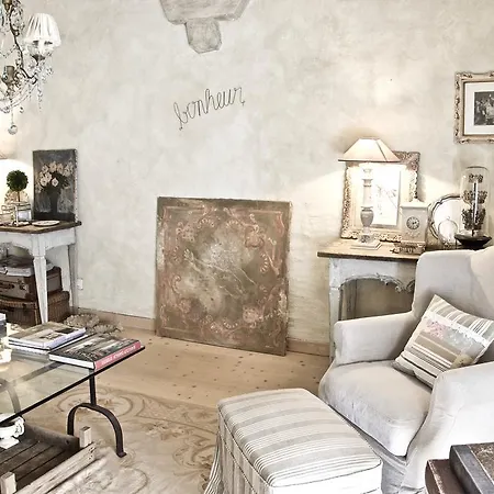 Cestello 17 *